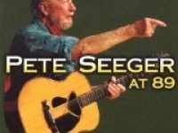 Pete Seeger - Waist Deep In The Big Muddy Lyrics